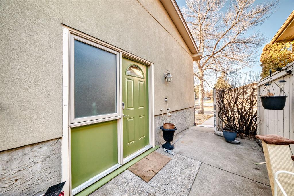 Picture for 274 Templeview Way NE