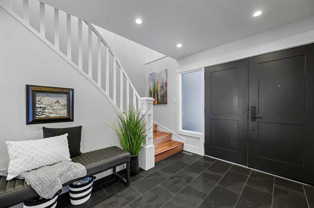 Picture for 116 Bay View Drive SW