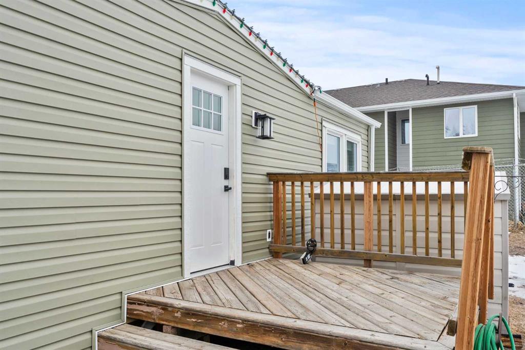 Picture for 227 2 Avenue SE