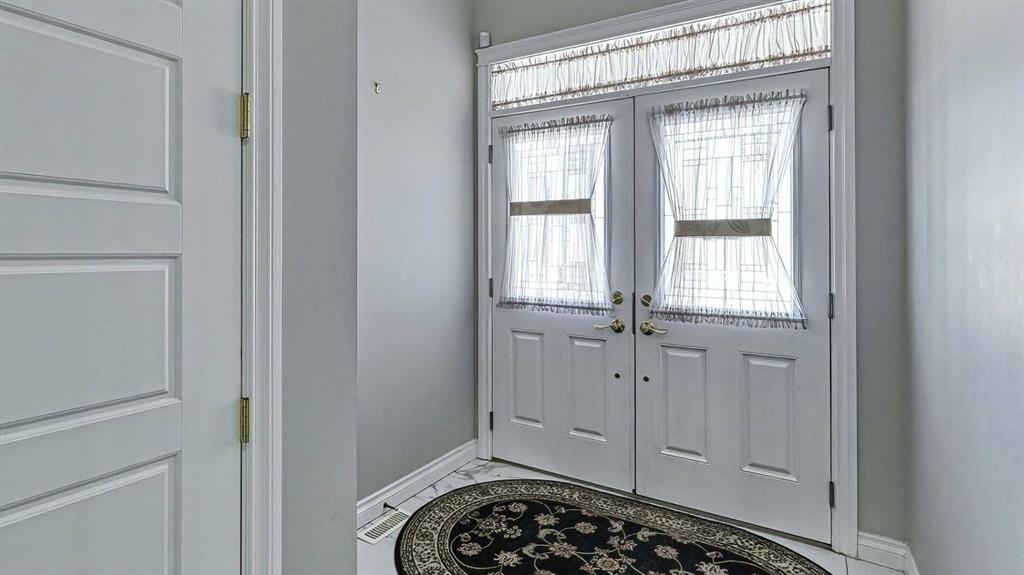 Picture for 47 Saddlelake Way NE