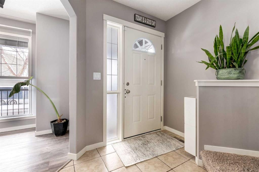 Picture for 138 Cranberry Place SE