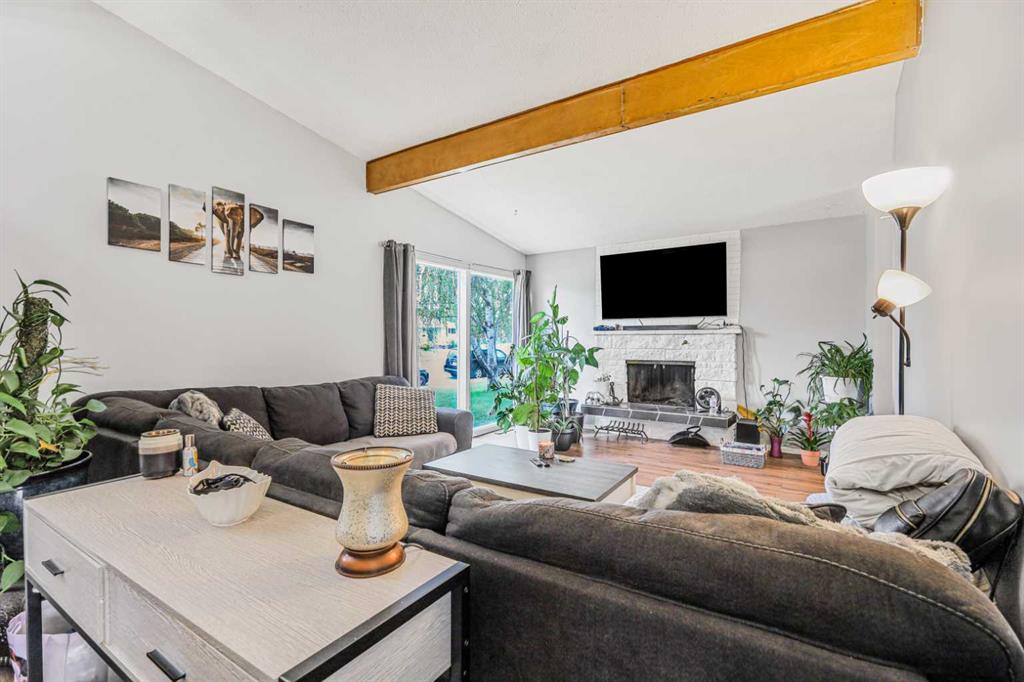 Picture for 5112 Maryvale Drive NE