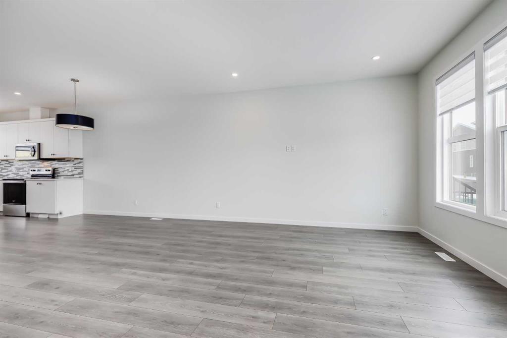 Picture for 111 Marmot Way NW