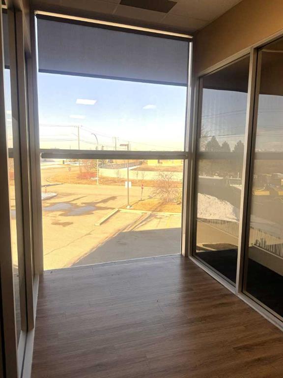 Picture for 6, 11010 46 Street SE