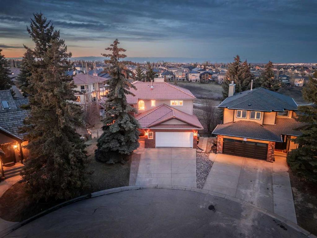 Picture for 47 Edgeridge Court NW