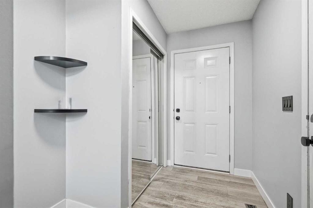 Picture for 337 Copperfield Boulevard SE