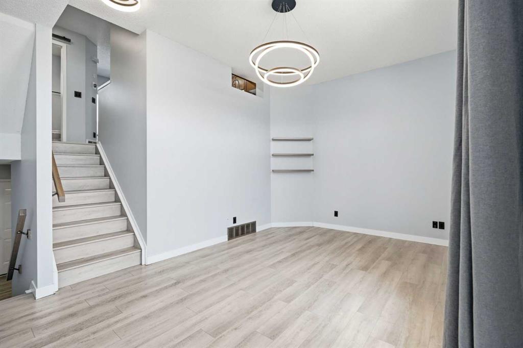 Picture for 337 Copperfield Boulevard SE