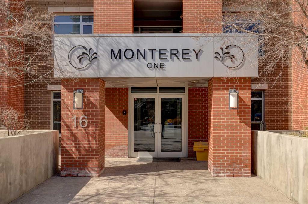 Picture for 810, 16 Varsity Estates Circle NW