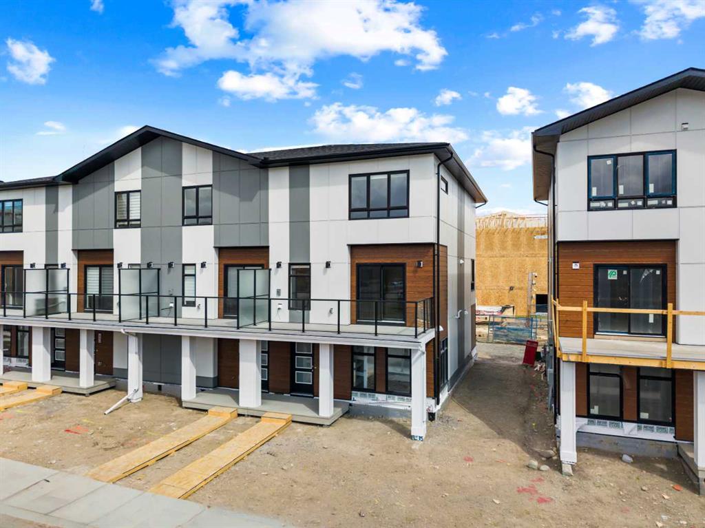 Picture for 848 83 Street SW