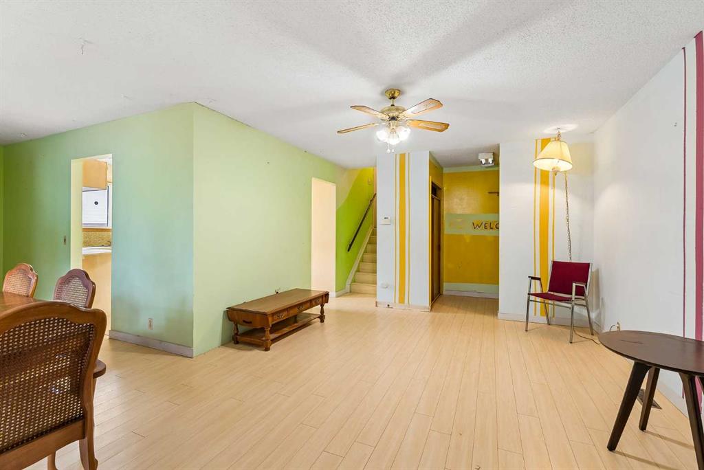Picture for 189 Whitaker Close NE