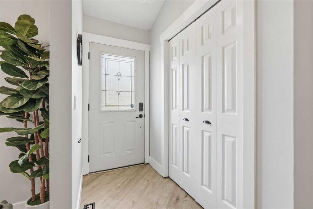 Picture for 71 Woodfield Drive SW