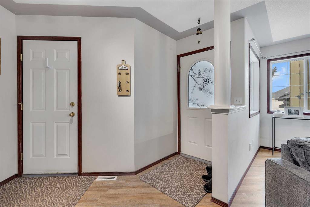 Picture for 47 Carmel Close NE