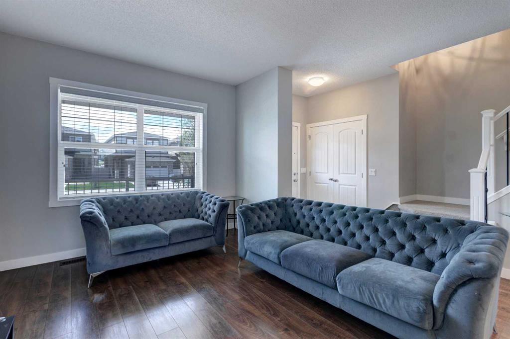 Picture for 133 Legacy Glen Way SE
