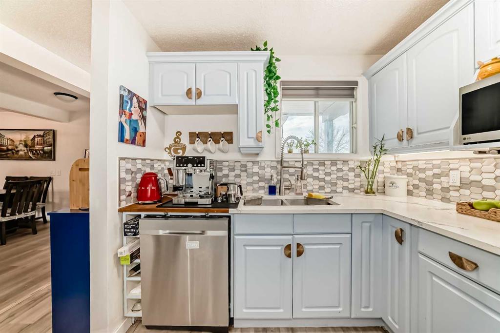 Picture for 86, 1155 Falconridge Drive NE