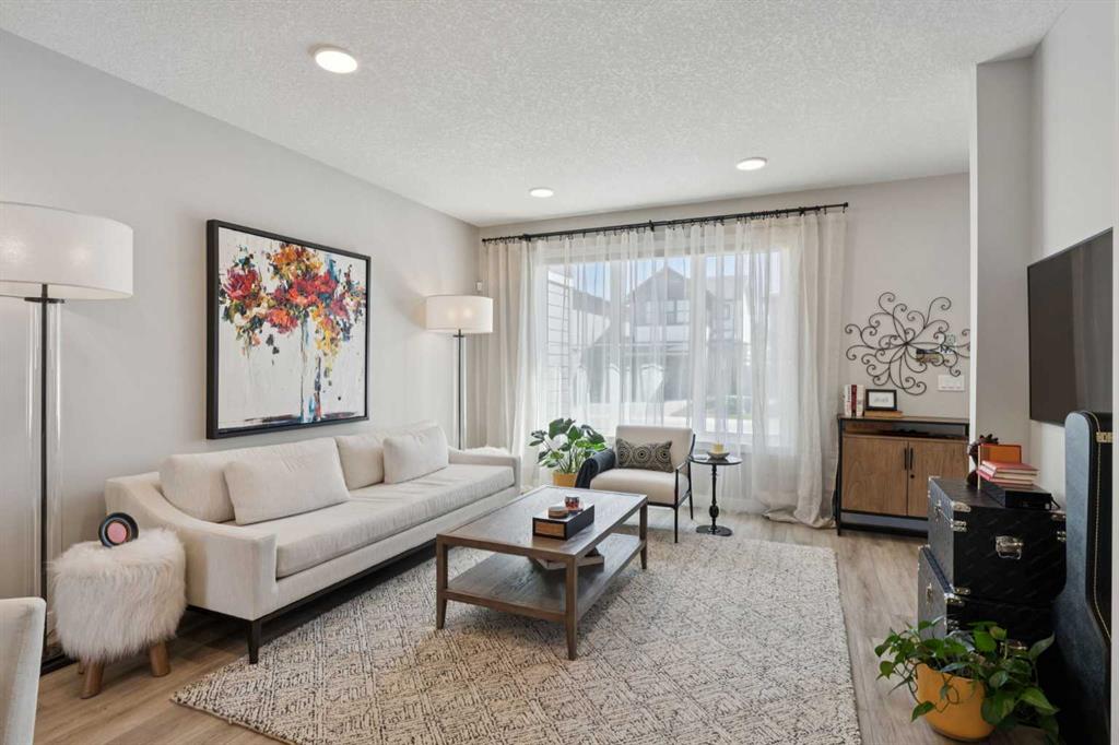 Picture for 40 Emberside Grove 