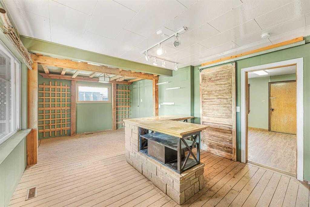 Picture for 125 River Avenue 