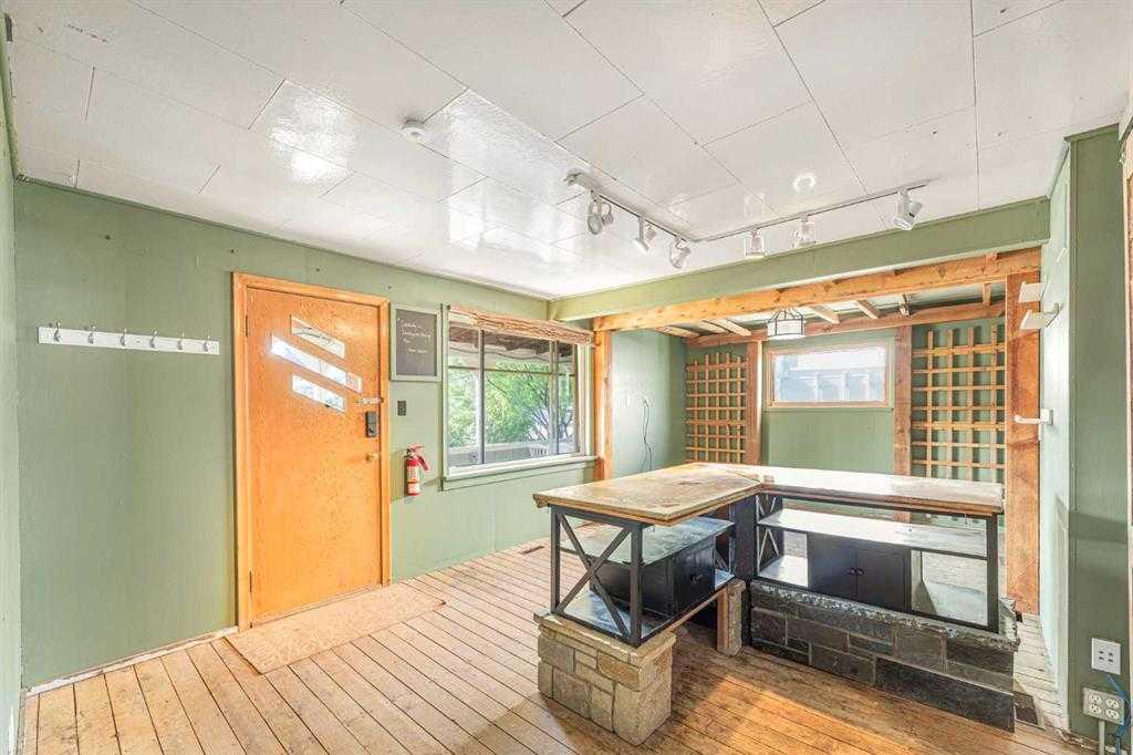 Picture for 125 River Avenue 