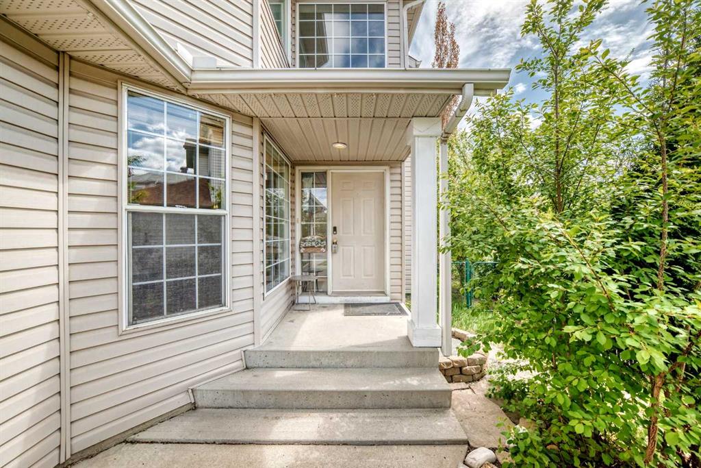 Picture for 177 Douglas Glen Heath SE