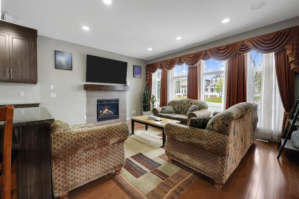Picture for 25 Redstone Path NE