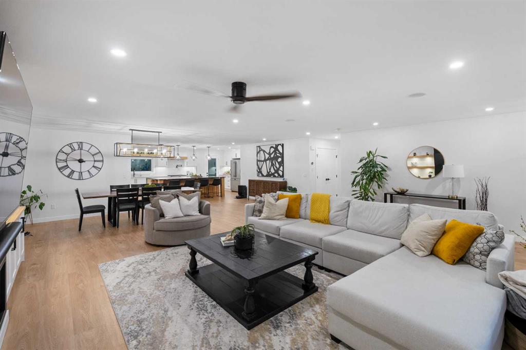 Picture for 128 Lake Moraine Place SE