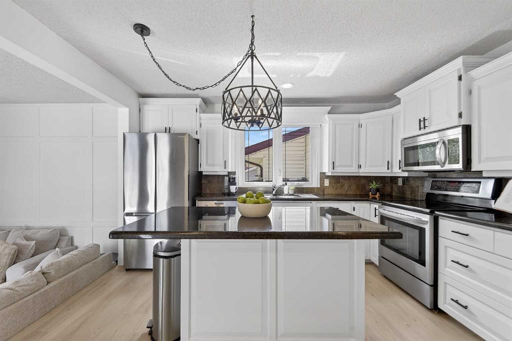 Picture for 240 Canniff Place SW
