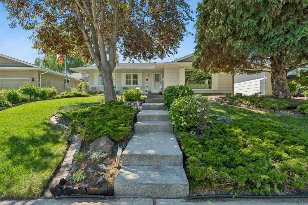 Picture for 12224 Lake Waterton Way SE