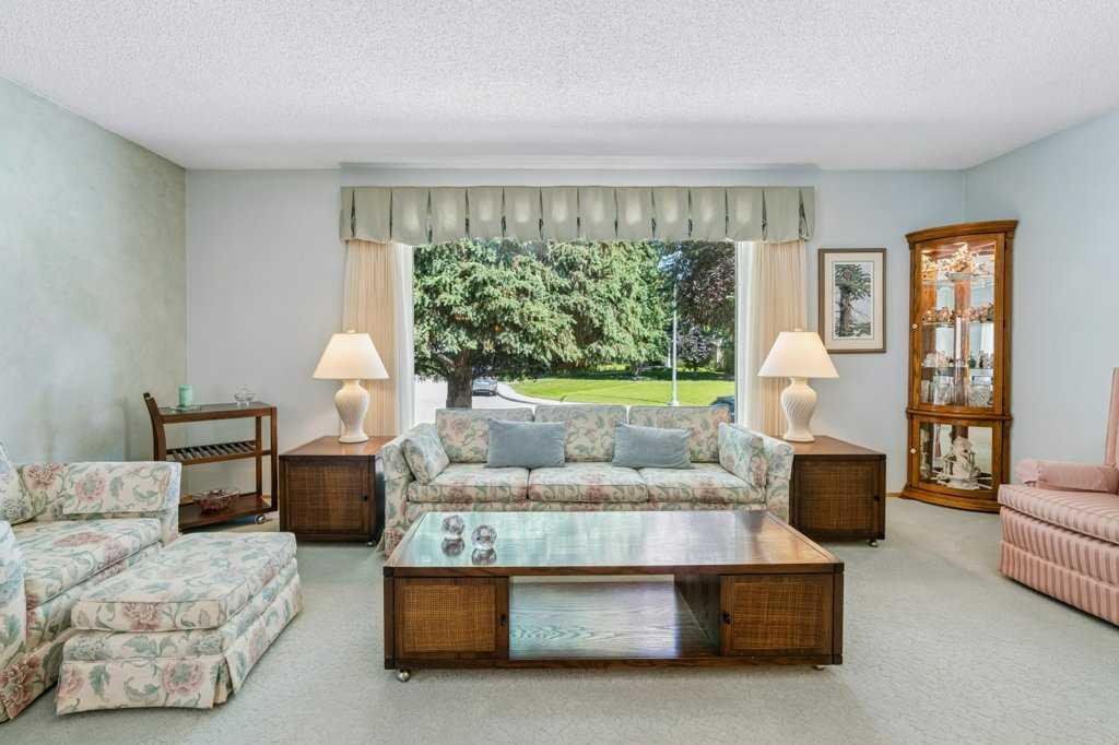 Picture for 12224 Lake Waterton Way SE