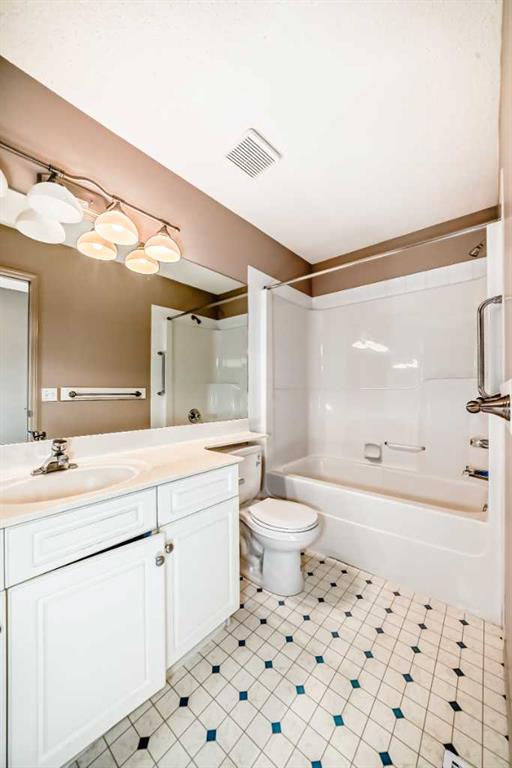 Picture for 77 Citadel Ridge Green NW https://www.cirrealty.ca/reb/creb/38/A2266438_37.jpg