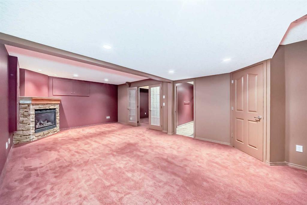 Picture for 77 Citadel Ridge Green NW https://www.cirrealty.ca/reb/creb/38/A2266438_40.jpg