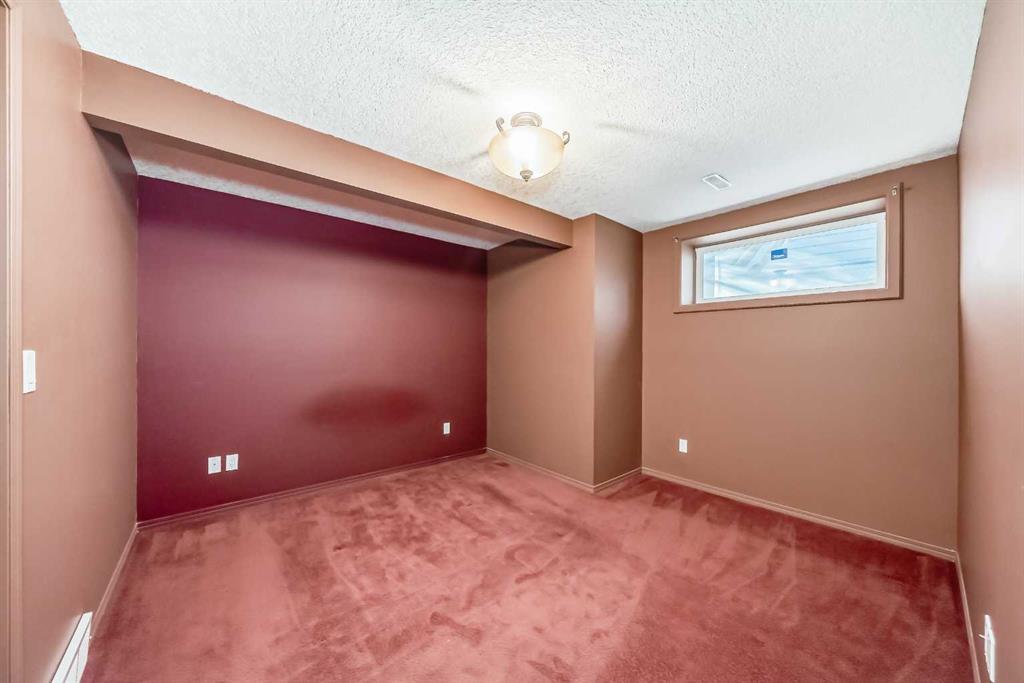 Picture for 77 Citadel Ridge Green NW https://www.cirrealty.ca/reb/creb/38/A2266438_41.jpg