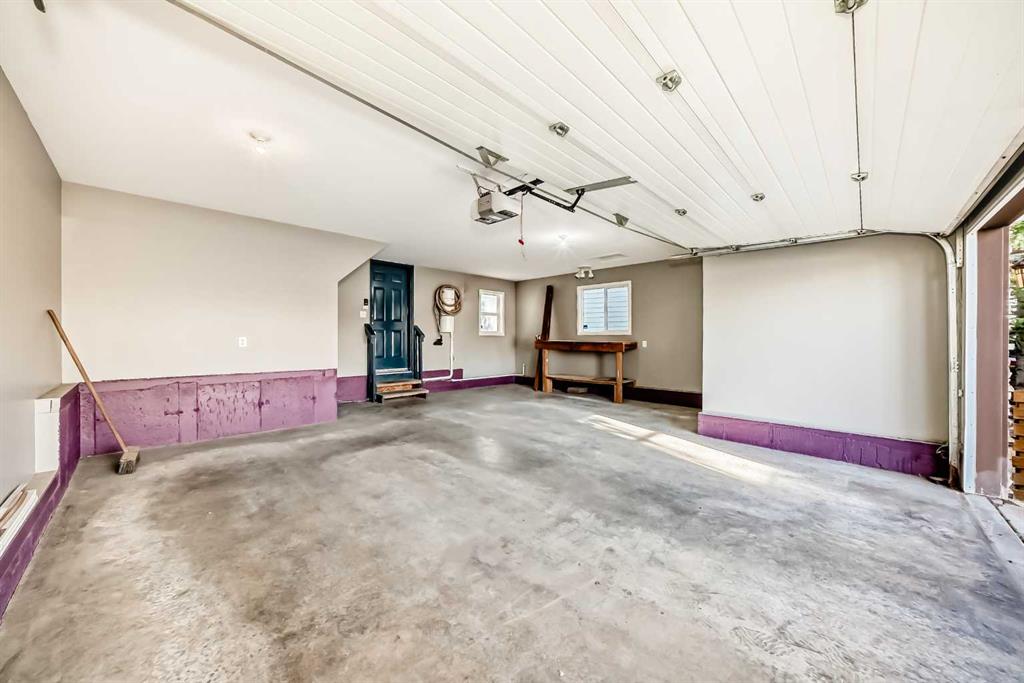 Picture for 77 Citadel Ridge Green NW https://www.cirrealty.ca/reb/creb/38/A2266438_44.jpg