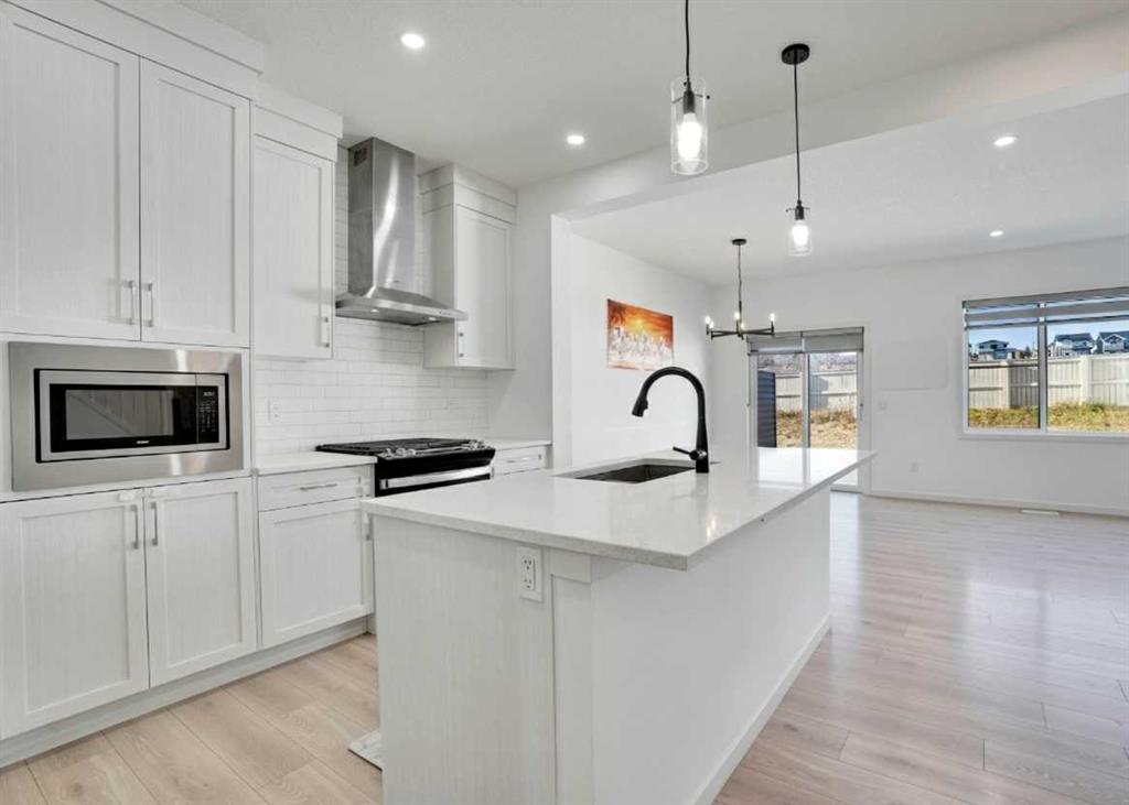 Picture for 1517 Bayview Point SW https://www.cirrealty.ca/reb/creb/38/A2266938_12.jpg