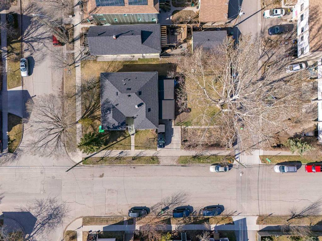 Picture for 414 7 Avenue NW