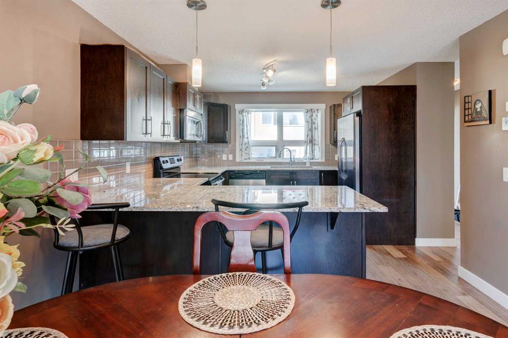 Picture for 336 Covecreek Circle NE