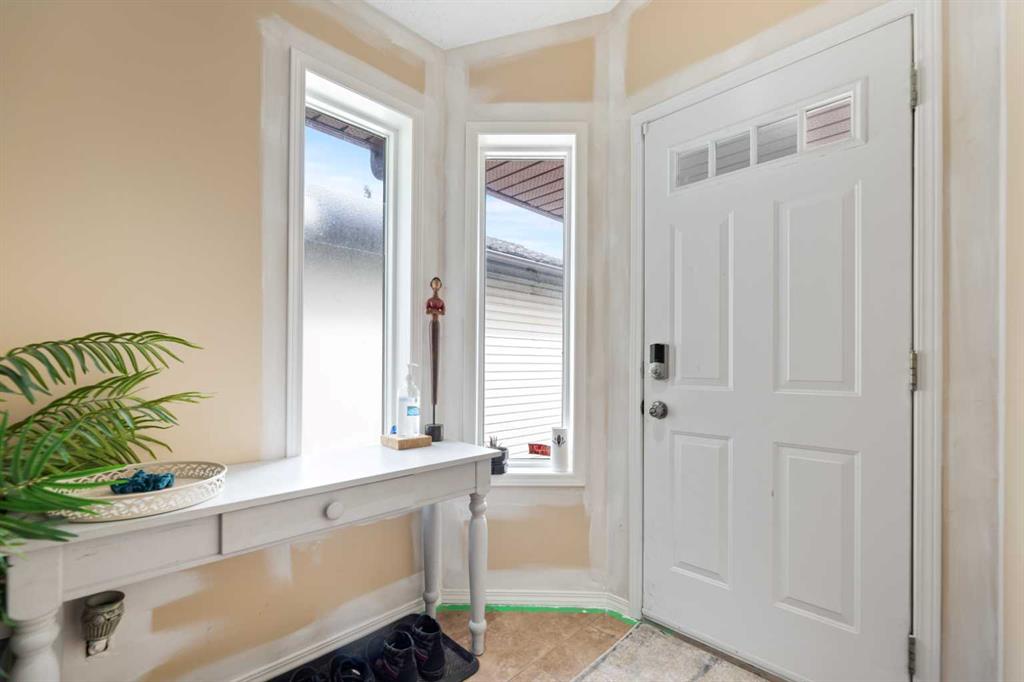 Picture for 132 Mt Apex Green SE