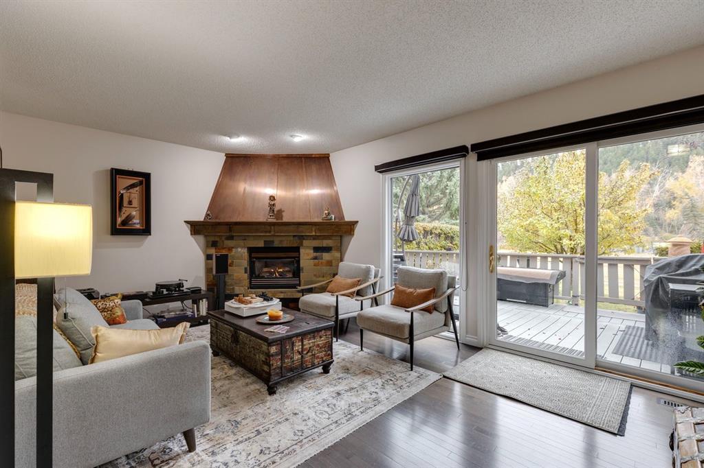 Picture for 3841 Point Mckay Road NW