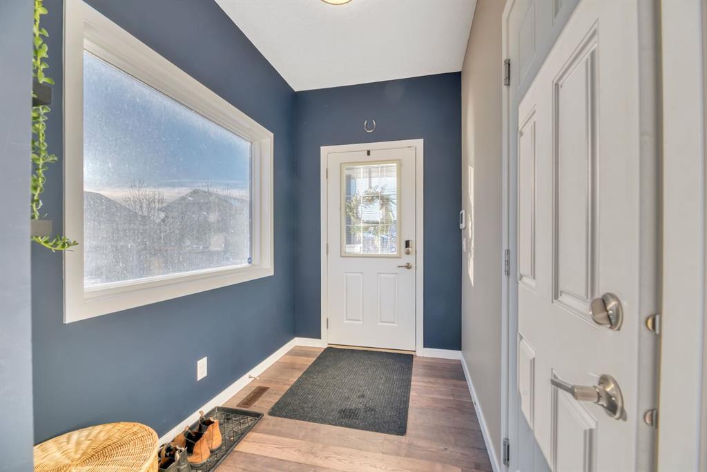 Picture for 16 Legacy Reach Manor SE