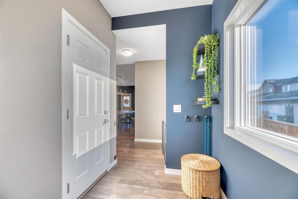 Picture for 16 Legacy Reach Manor SE