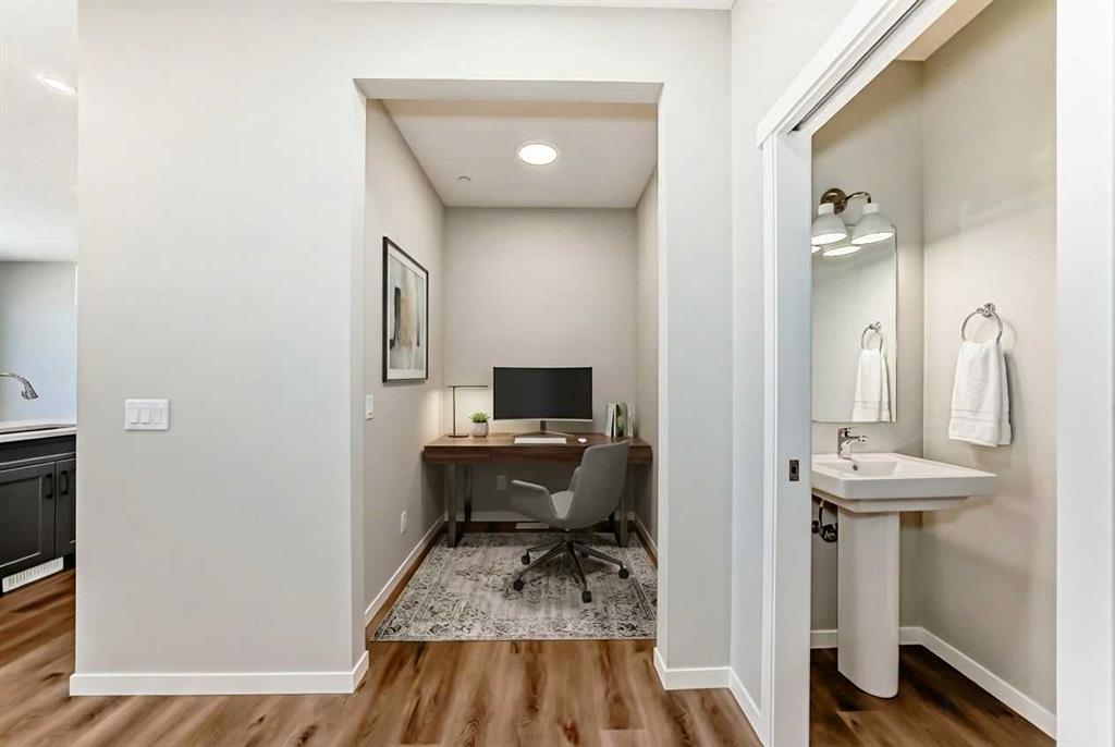 Picture for 148 Hotchkiss Common SE