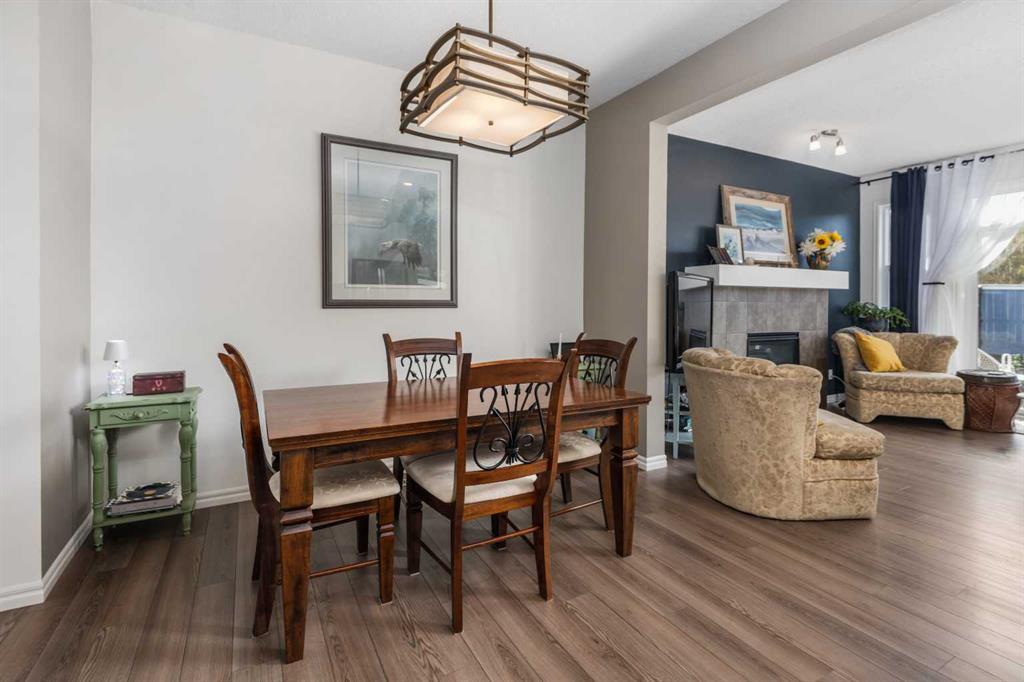 Picture for 390 River Heights Crescent 