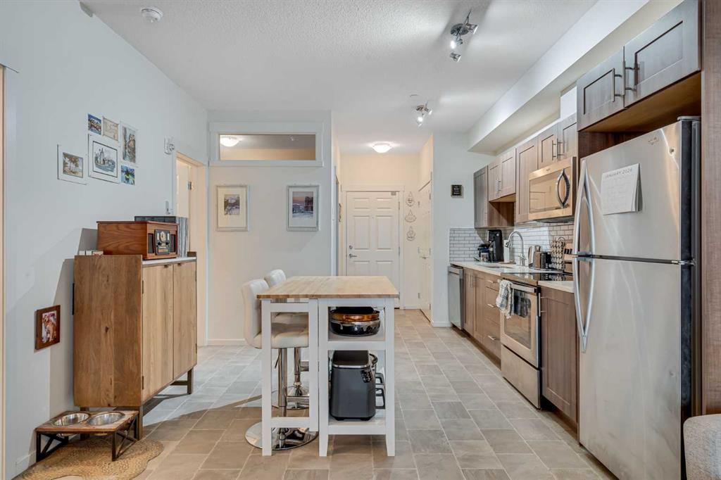 Picture for 3209, 215 Legacy Boulevard SE