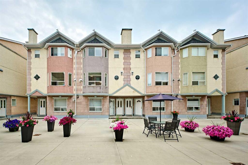 Picture for 1535 11 Street SW