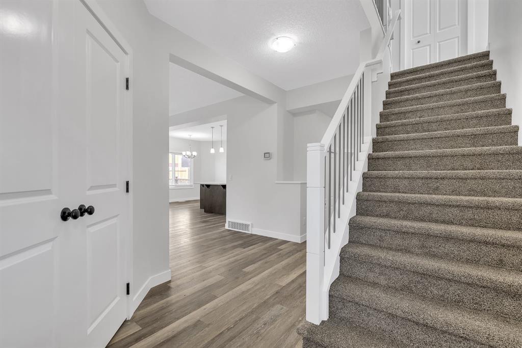 Picture for 235 Kinniburgh Road 