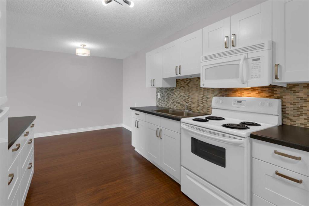 Picture for 204, 3606 Erlton Court SW