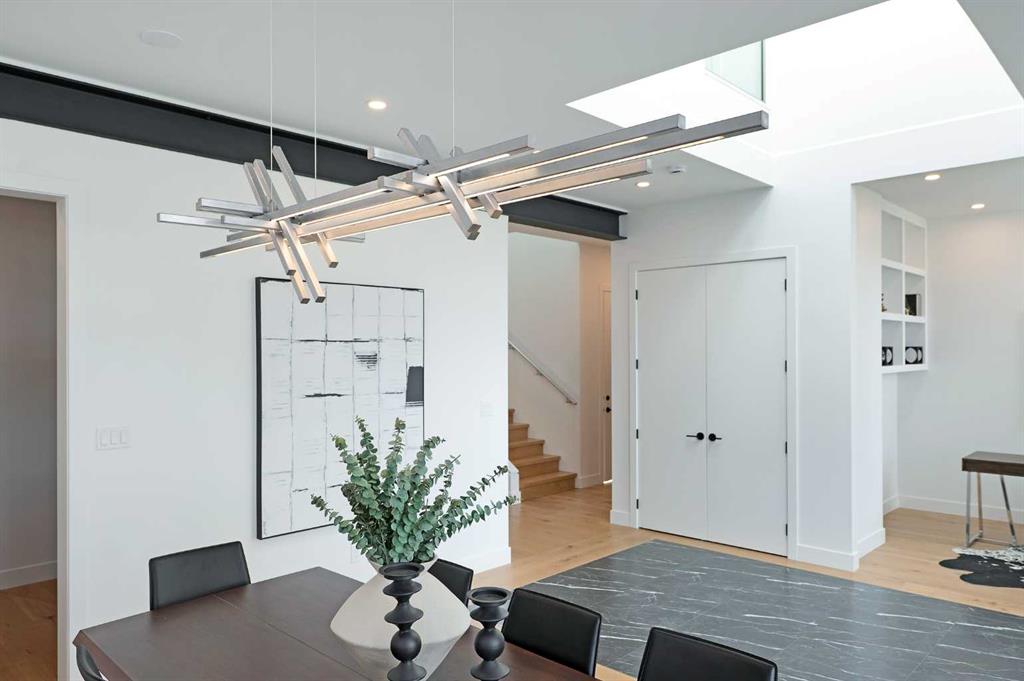 Picture for 517 28 Avenue NW