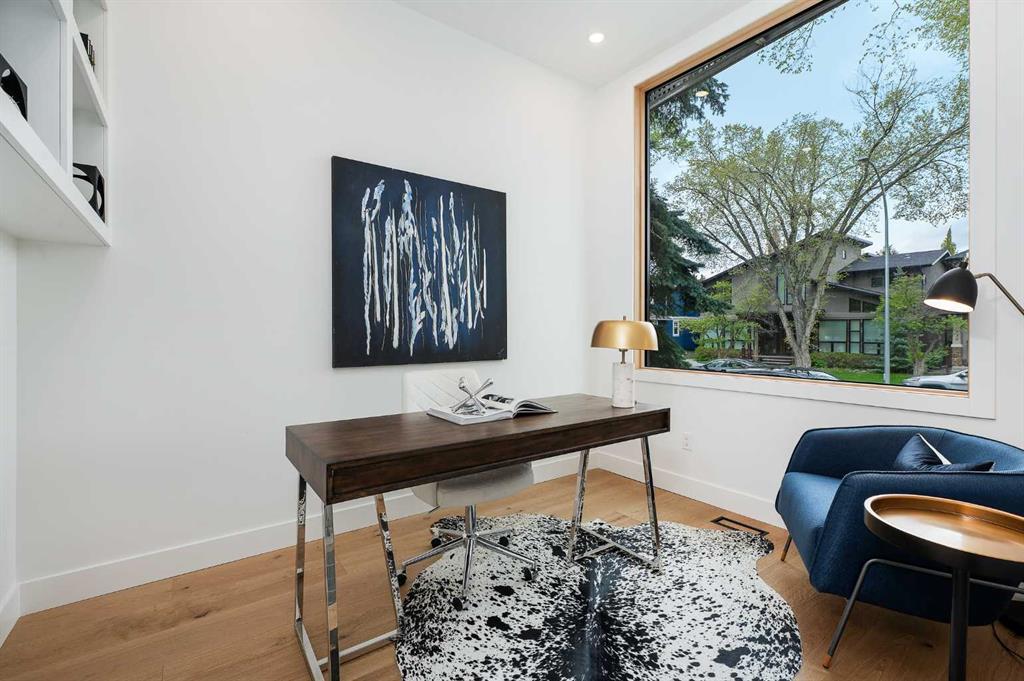 Picture for 517 28 Avenue NW