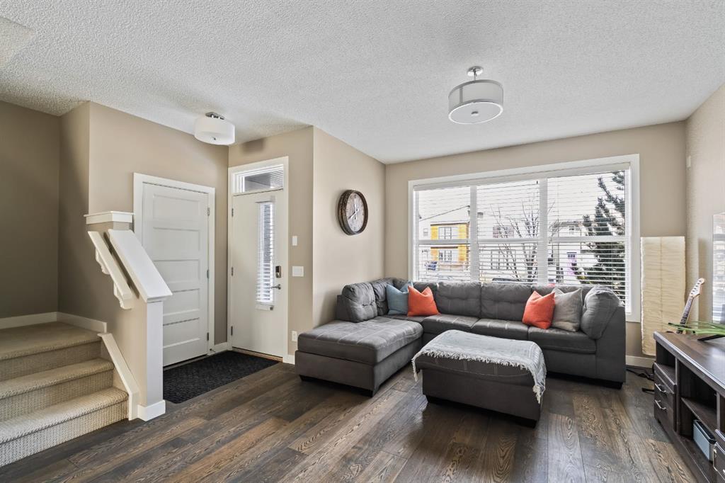 Picture for 730 Walden Drive SE