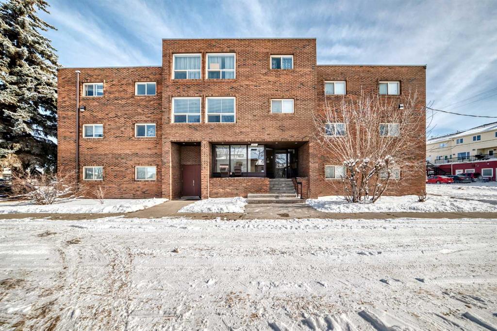 Picture for 402, 319 2 Avenue 