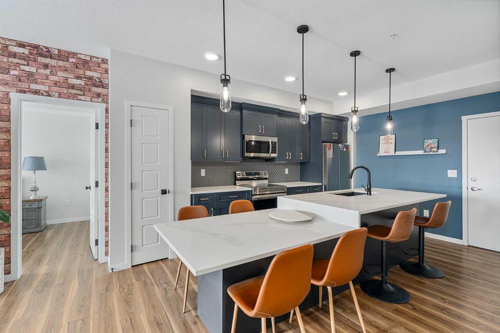 Picture for 1306, 42 Cranbrook Gardens SE