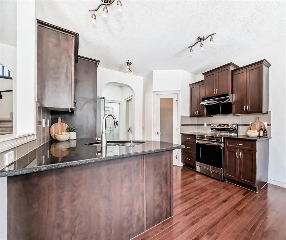 Picture for 66 Sage Valley Manor NW